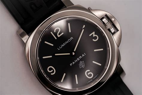 panerai luminor base pam00000